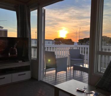 Lydd-on-Sea House | holidayhome-romneysands holiday park
