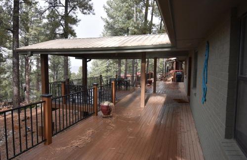 Ruidoso Ski Chalet | Holladay's Escape