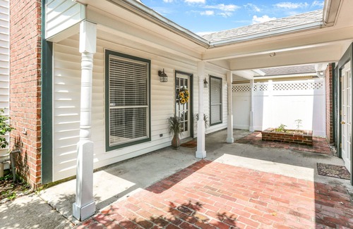 South Baton Rouge House | Hollow Escape - House near Perkins Rowe