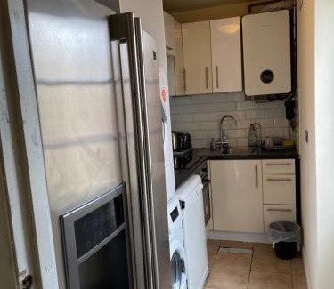 Oxford House | Hollybush Guest House