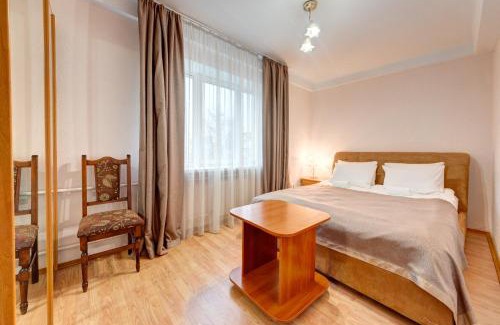 Holosiivskyj Hotel | Holosiyvsky Hotel