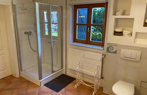 Schalkenbach House | Holzhaus auf 2000qm in traumhafter Lage, KEINE Partygruppen