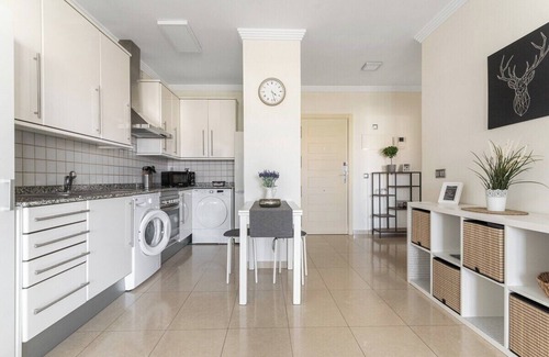 Las Palmas de Gran Canaria Apartment | Home2Book Urban Stay Terrace with pool, Las Palmas