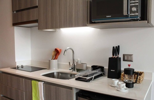 Historical District Apartment | HOM | Hermoso Estudio, Estacionamiento ServicioHOM PNB