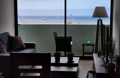 Historical District Apartment | HOM I Estupendo 2D2B Vista al Mar Parking PNM 0625