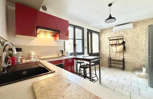 Chateauneuf-du-Pape House | Home 12 les Vignes