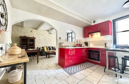 Chateauneuf-du-Pape House | Home 12 les Vignes