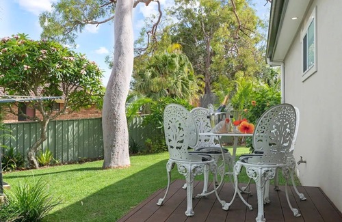 Caringbah South Apartment | Home Away From Home- Entire Guest House- Caringbah