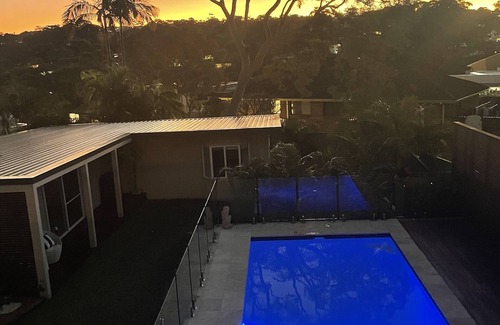 Caringbah South Apartment | Home Away From Home- Entire Guest House- Caringbah