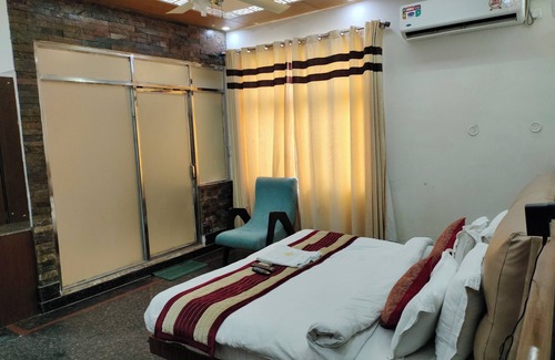 Dehradun Resort | Home Away from Home! JJK Stay Home