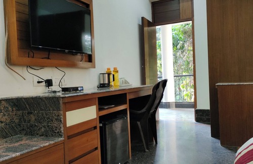 Dehradun Resort | Home Away from Home! JJK Stay Home