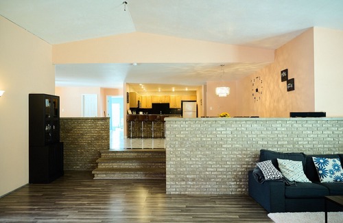 East Stroudsburg House | HOME AWAY FROM HOME