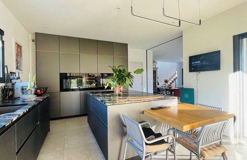 Lambesc House | Home " Contemporary break with private pool " Elegant design and comfort