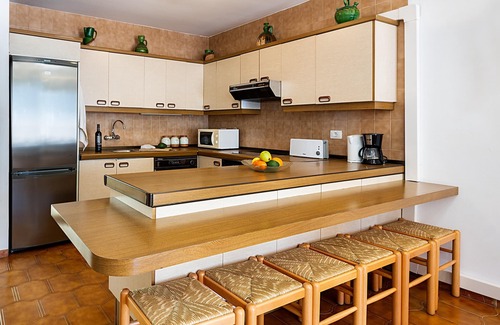 Las Palmas de Gran Canaria Apartment | Homerez - Apartment in Las Palmas, Terrace