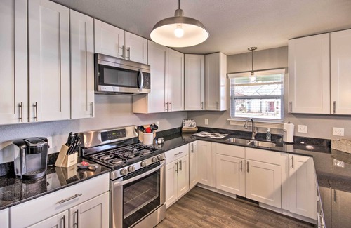 Downtown House | Home: Grassy Yard, Walk to Bentonville Square