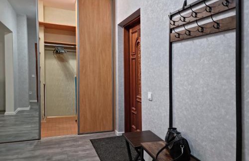 Dniprovs'kyi District Apartment | Home Hotel Apartments on Livoberezhna