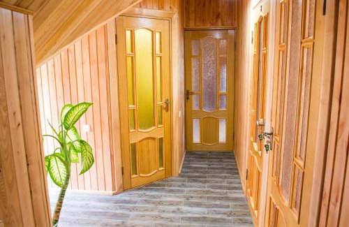 Kamenets-Podol'skiy Hotel | Home Hotel