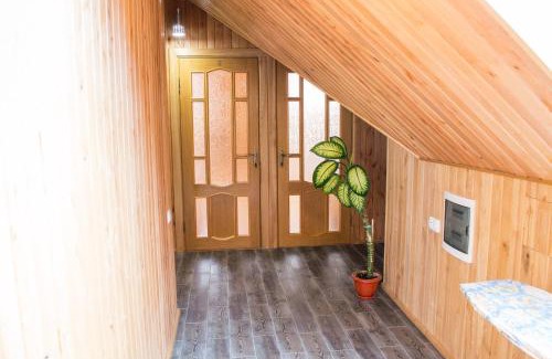 Kamenets-Podol'skiy Hotel | Home Hotel