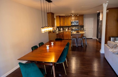 Napa House | Home in Napa - 5 min drive to Downtown