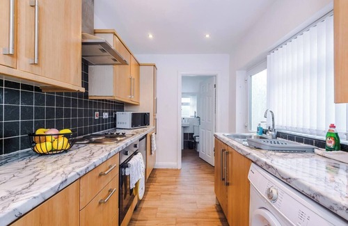 Etruria House | Home in Stoke-on-Trent