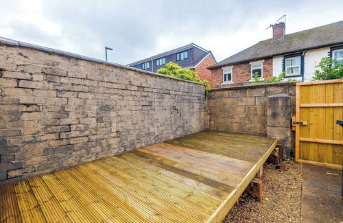 Etruria House | Home in Stoke-on-Trent