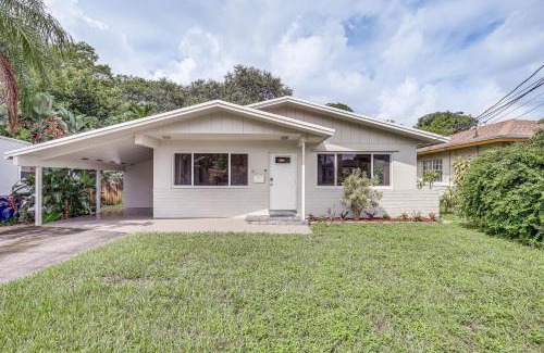 Hallandale Beach House | Home Less Than 2 Mi to Hallandale Beach and Boat Rentals