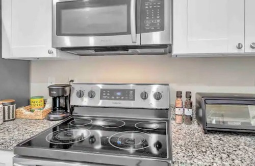 Temple Terrace House | Home near Busch Gardens , USF , Moffitt , Downtown, Fairgrounds, Hardrock Casino
