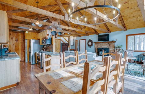 Angel Fire House | Home on a Hiking Trail and Close to the Lake