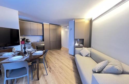 Cervinia Apartment | Home ON SLOPES, the slope n°3 is under the balcony!