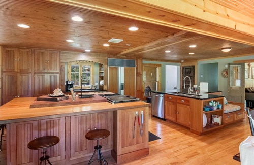 Glen Arbor House | Home On The Crystal River In Glen Arbor! Pontoon Available to rent