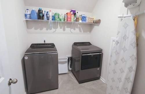 Bath House | Home Rental for Master’s Week