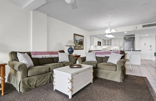 Wrightsville Beach Condo | Home sweet home! 2BR/2BA oceanfront condo w/pool