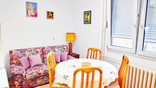 Zemun Apartment | Home Sweet Home No1