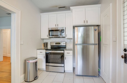 Lakeland House | Home w/Private Yard < 2 Mi to Hollis Garden!