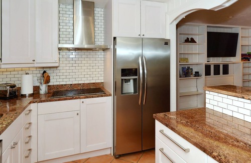 Central Sarasota House | Home within walking distance from downtown, peaceful nature surrounds the home
