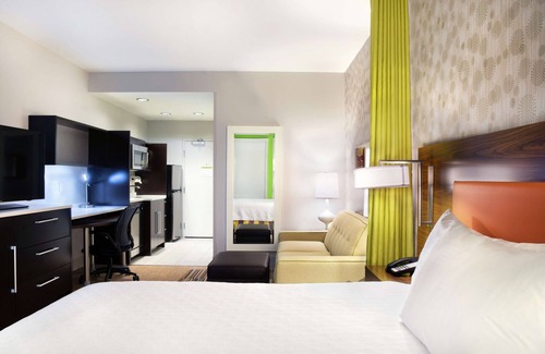 Acton Hotel | Home2 Suites by Hilton Indianapolis South Greenwood