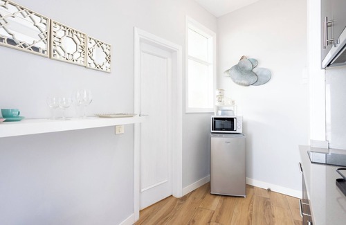 Santa Cruz de Tenerife Apartment | Home2Book Las Vistas Stay, Sea & Santa Cruz Views