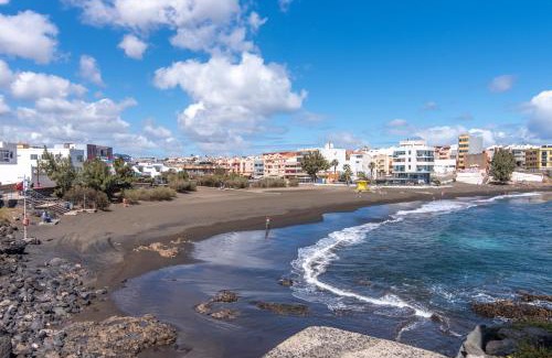 La Garita Apartment | Home2Book Chic Apartment Near The Sea, La Garita