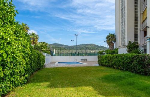 Malgrat de Mar Apartment | HomeHolidaysRentals Carisa