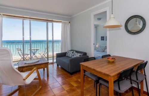 Calella Apartment | HomeHolidaysRentals Etoile