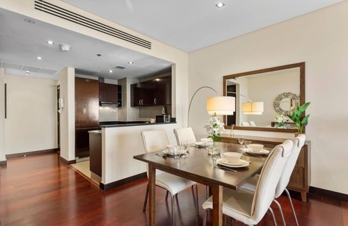 Palm Jumeirah Apartment | Homely 1 Bedroom on Palm Jumeirah w/private beach