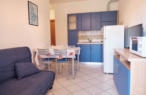 Rosapineta Apartment | Homely flat with pool-Beahost