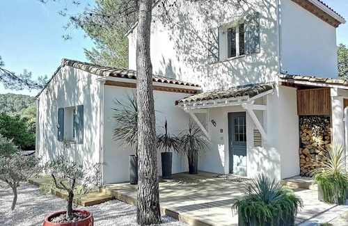 Favas Villa | Homerez - Villa in Saint-Bauzille-de-Montmel