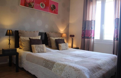 La Grace de Dieu Ouest Apartment | Homerez - Amazing apartement 16 km away from the beach for 6 ppl. at Caen