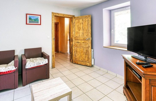 Puycelci House | Homerez - Amazing house for 4 ppl. with garden and terrace at Puycelsi