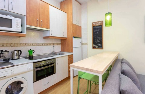 Embajadores Apartment | Homerez - Apartment in Madrid, near city centre