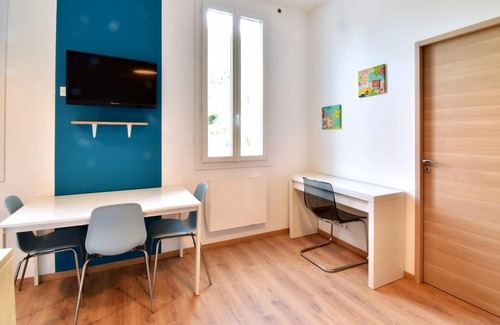 Saint-Just Apartment | Homerez - Beautiful appartement 7 km away from the beach for 4 ppl. at Marseille