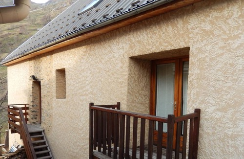 La Grave Apartment | Homerez - Beautiful appartement for 5 ppl. with balcony at La Grave