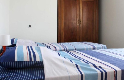Marsillargues House | Homerez - Beautiful house for 6 ppl. with garden and terrace at Marsillargues