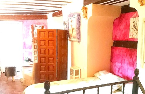 Old Town House | Homerez - Beautiful house for 2 ppl. at Cuenca